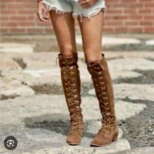 Free People  Jeffrey Campbell Johnny lace up  Suede Boots Sz 8
